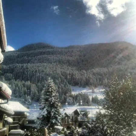 Di Montagna Immerso Nella Natura. Lägenhet